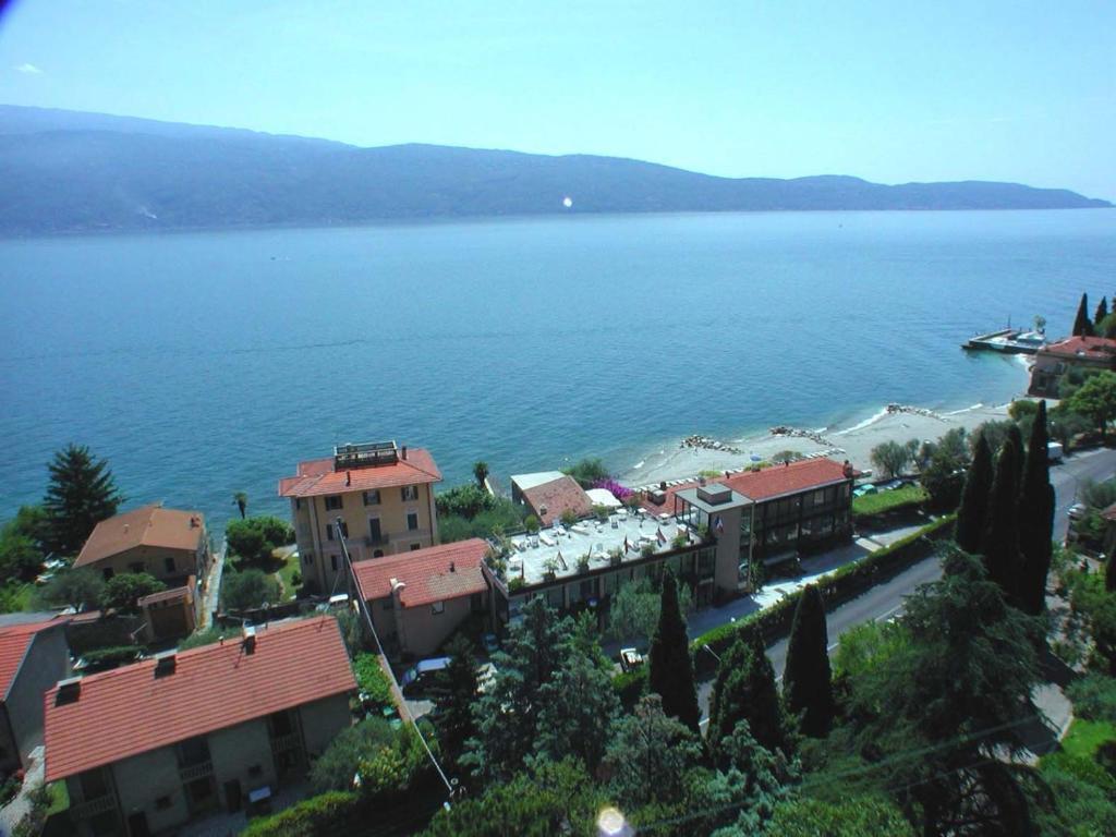 Hotel Lido Гарньяно Екстер'єр фото
