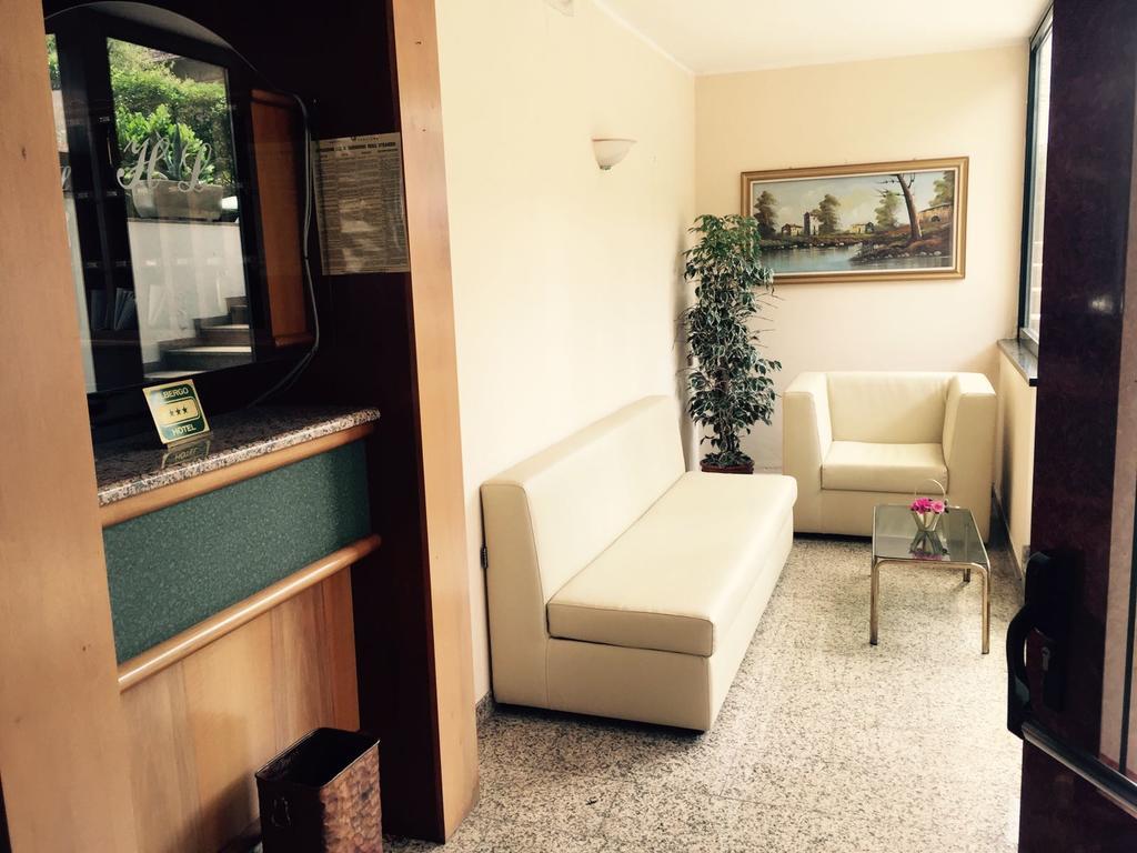 Hotel Lido Гарньяно Екстер'єр фото